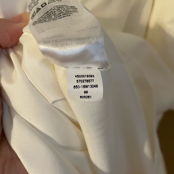 NWT WHBM white Petal sleeve shift dress, 4P - Picture 5 of 12